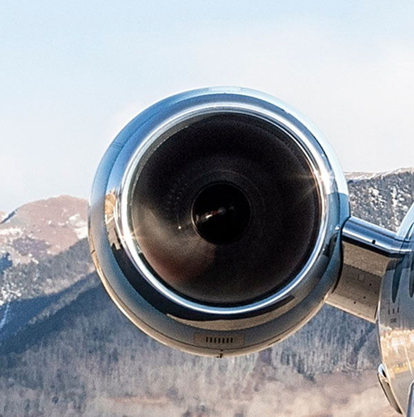 A Gulfstream G700 engine from the front.